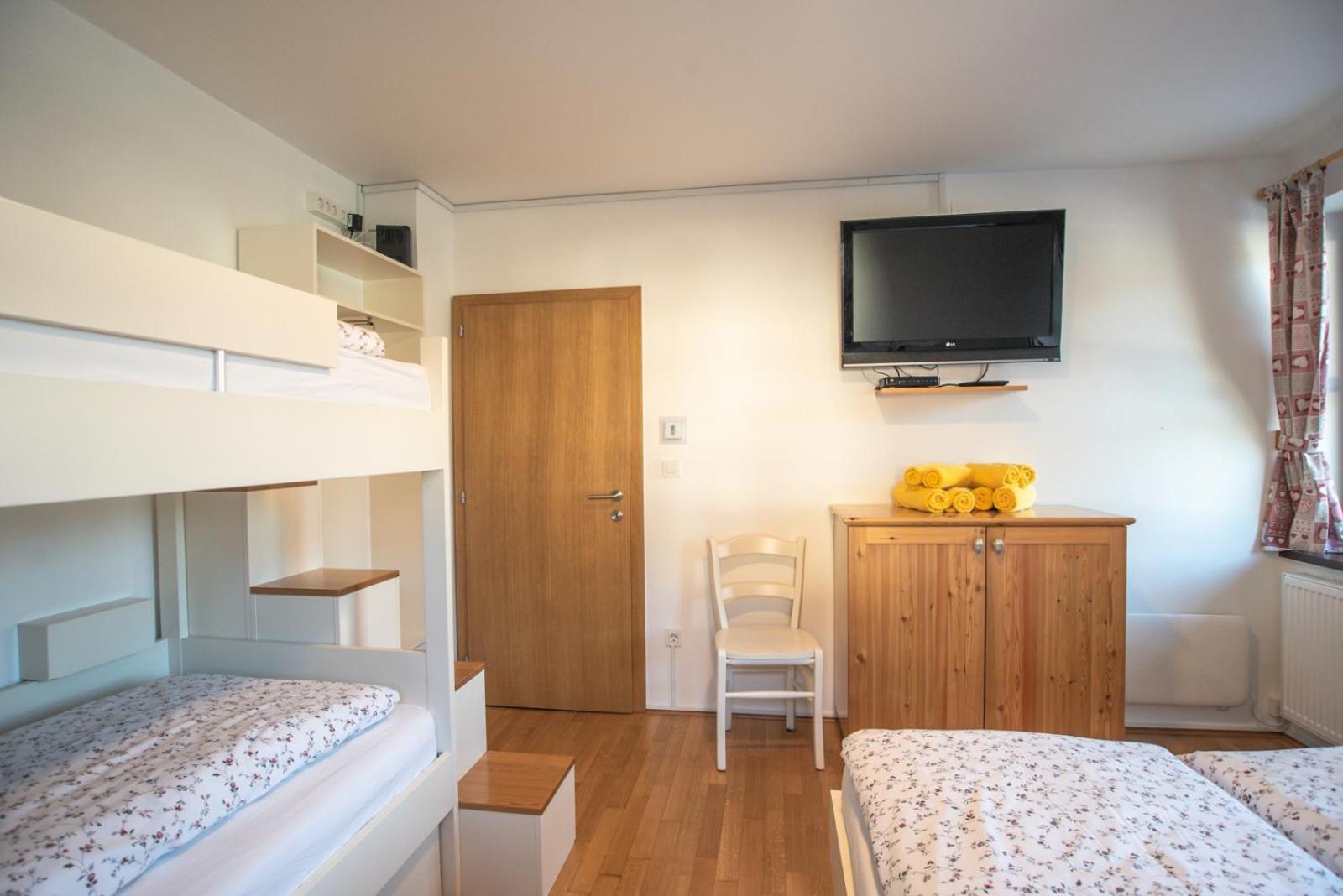 Pritlicni Apartma Hribovc Z Atrijem Kranjska Gora Dış mekan fotoğraf